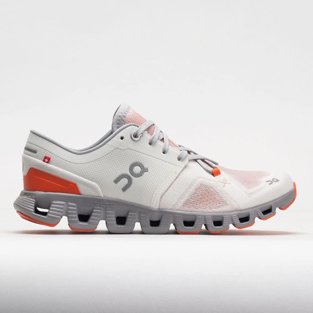 On Running On Cloud X 3 Women's Ivory/Alloy 3 On Running On Cloud X 3 Women's Ivory/Alloy